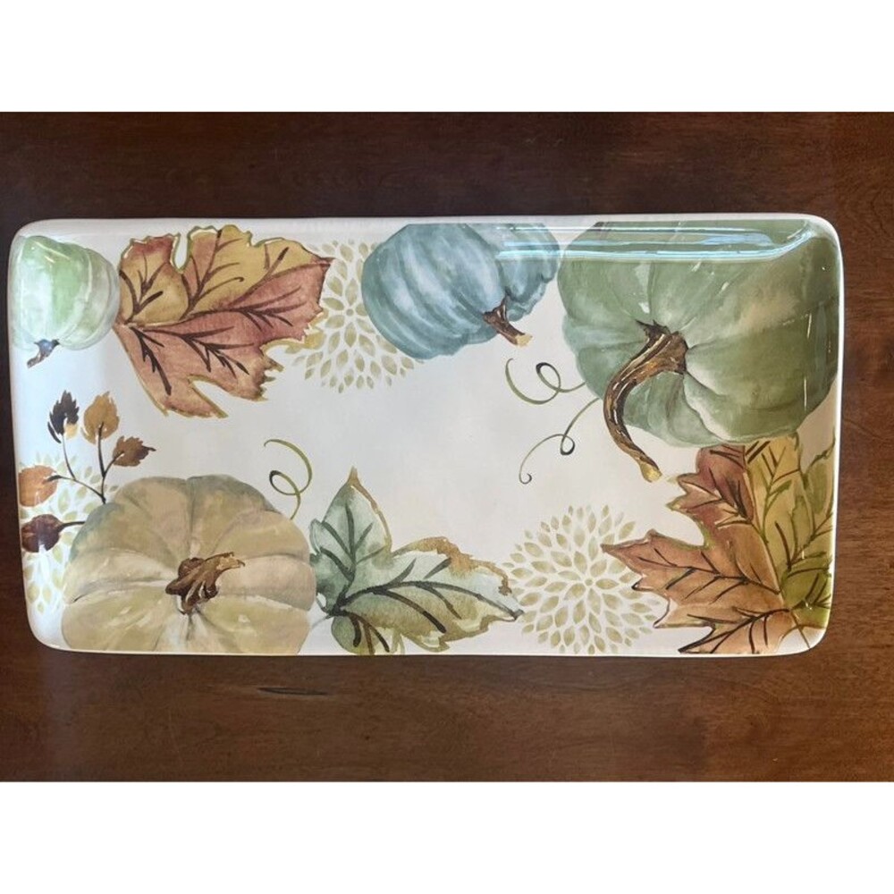 Potter’s Studio Autumn Pumpkin Tray – good